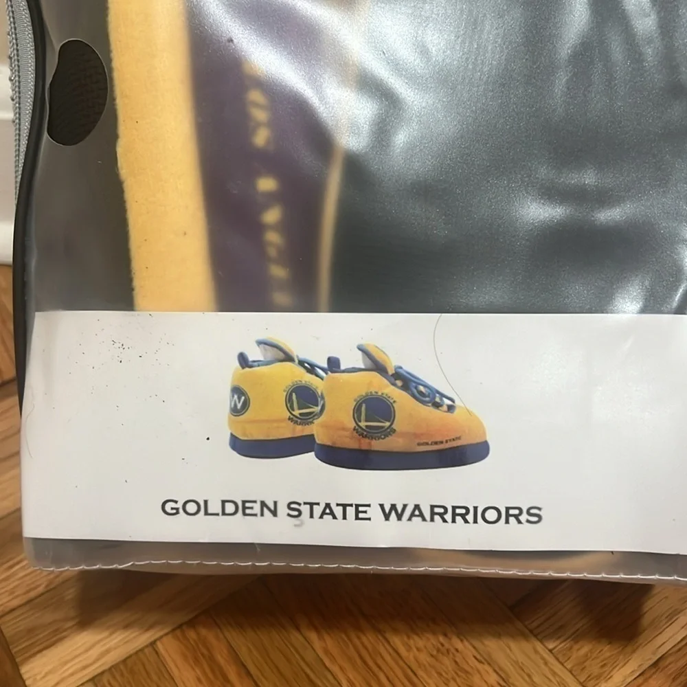 Los Angeles LA Lakers Slippers Plush Sneaker Slipper